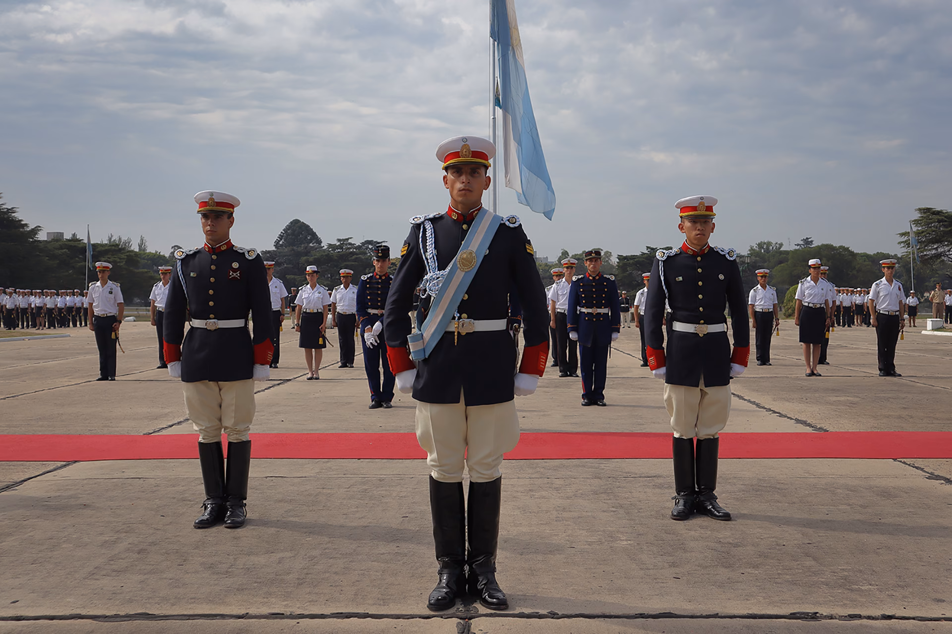 ¿Por qué se destaca un alumno para ser abanderado?