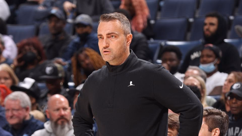 ¿Quién es el nuevo entrenador de los Toronto Raptors?