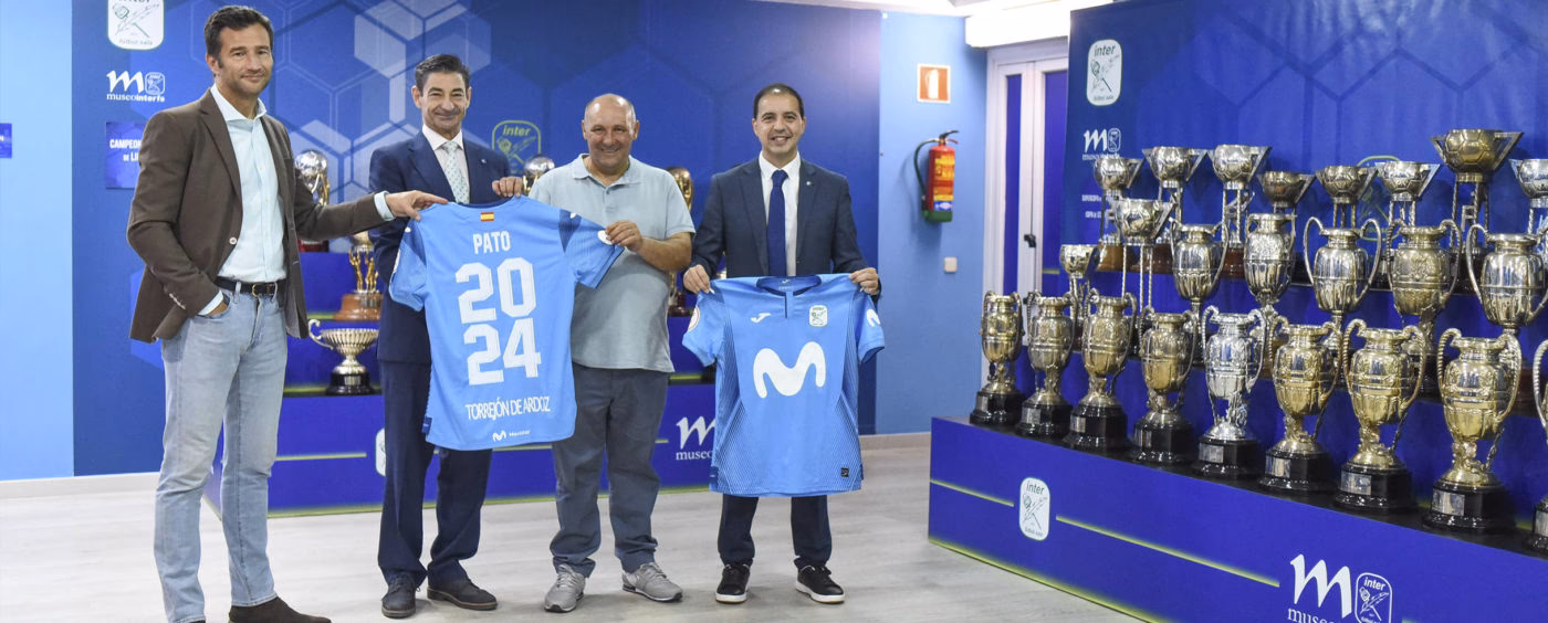¿Quién es el actual director deportivo del Movistar Team?