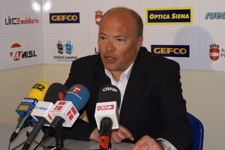 ¿Quién es el nuevo entrenador del Barça?