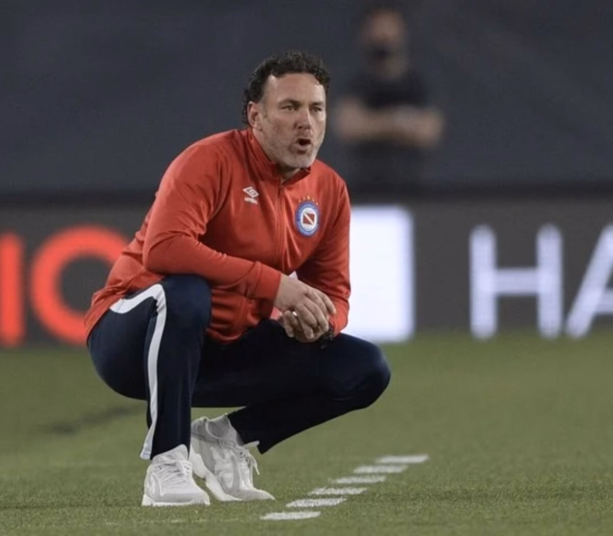 ¿Quién es el joven entrenador del seleccionado argentino?