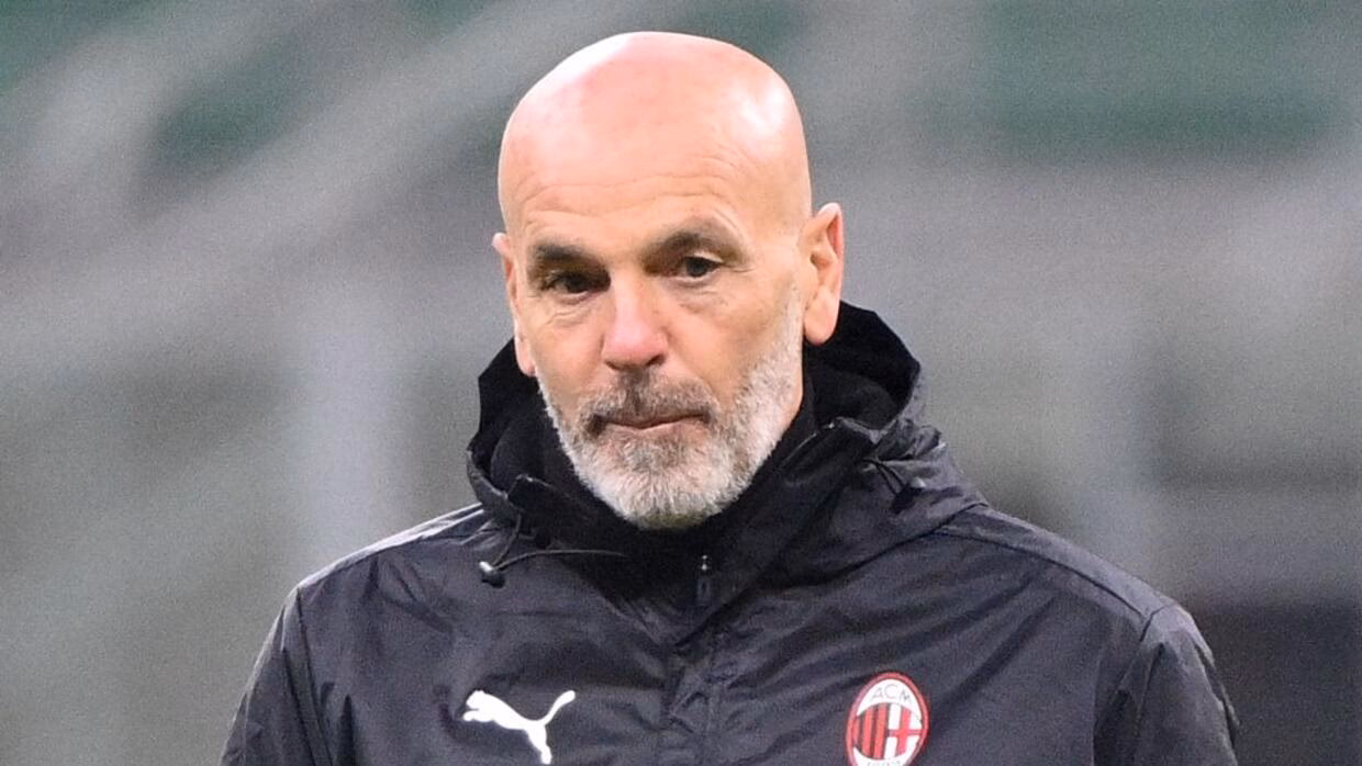 ¿Quién es el entrenador del AC Milan?