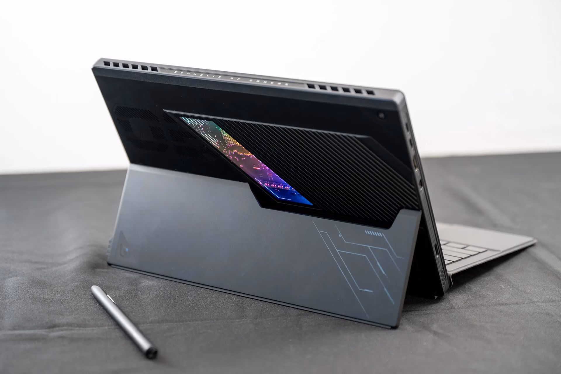 ¿Qué ofrece el último modelo de ASUS ROG?