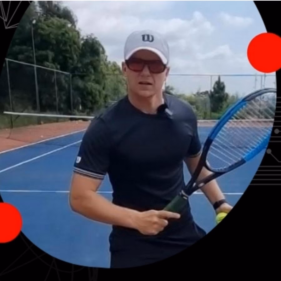 Who is Holger Rune coach Boris Becker?