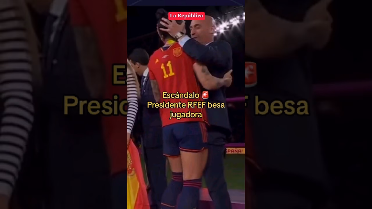 ¿Qué es el beso forzado?