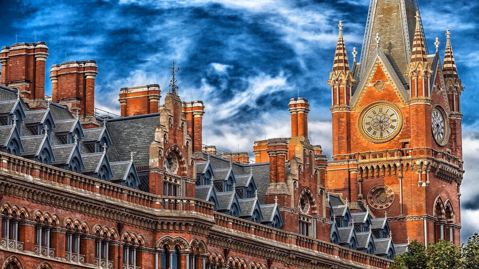 Which BSc (Hons) is best for football coaching?