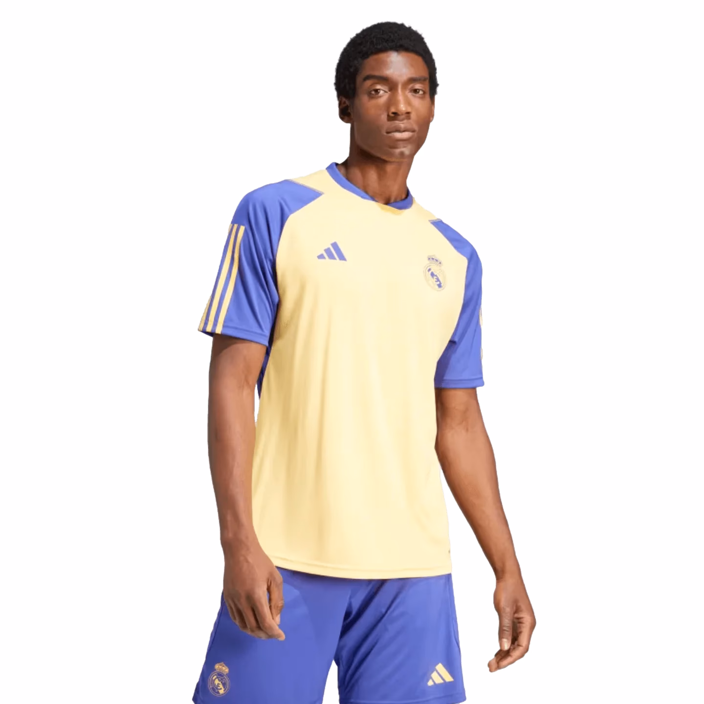 ¿Cuánto cuesta una camiseta de entrenamiento?