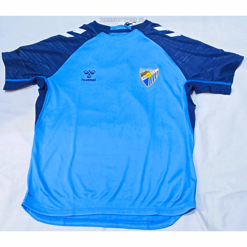 ¿Qué productos oficiales ofrece el Málaga CF?
