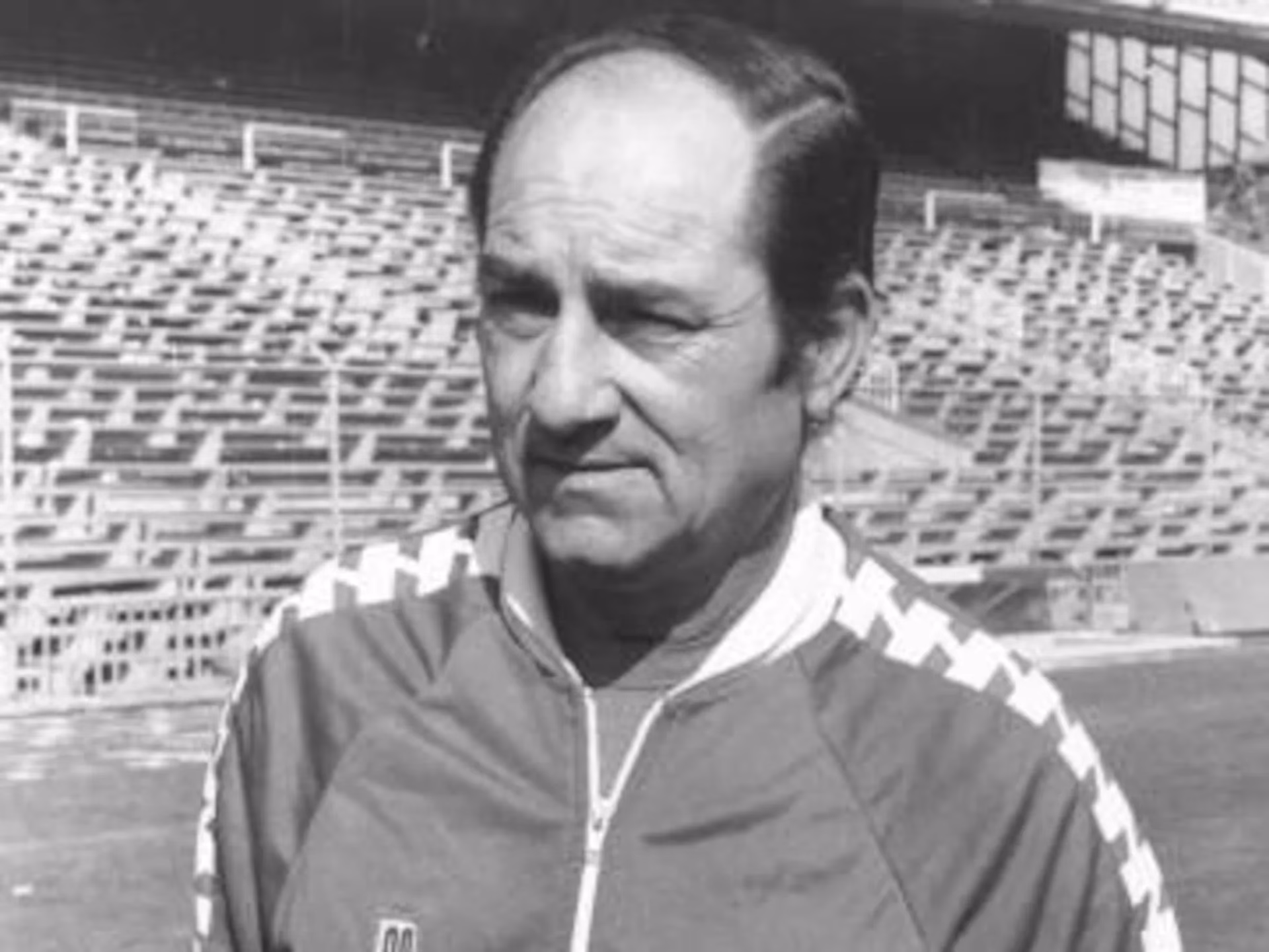 ¿Qué dijo el entrenador del canalla sobre la agresión al conductor del carrito médico?