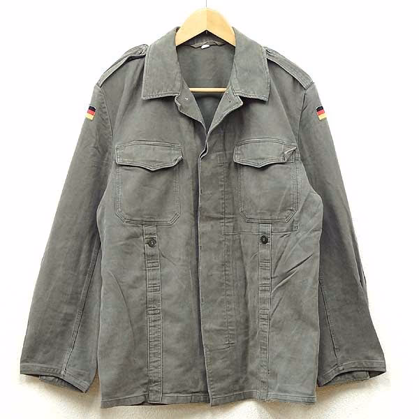 ¿Cuál es el color de la chaquetas del ejército alemán?