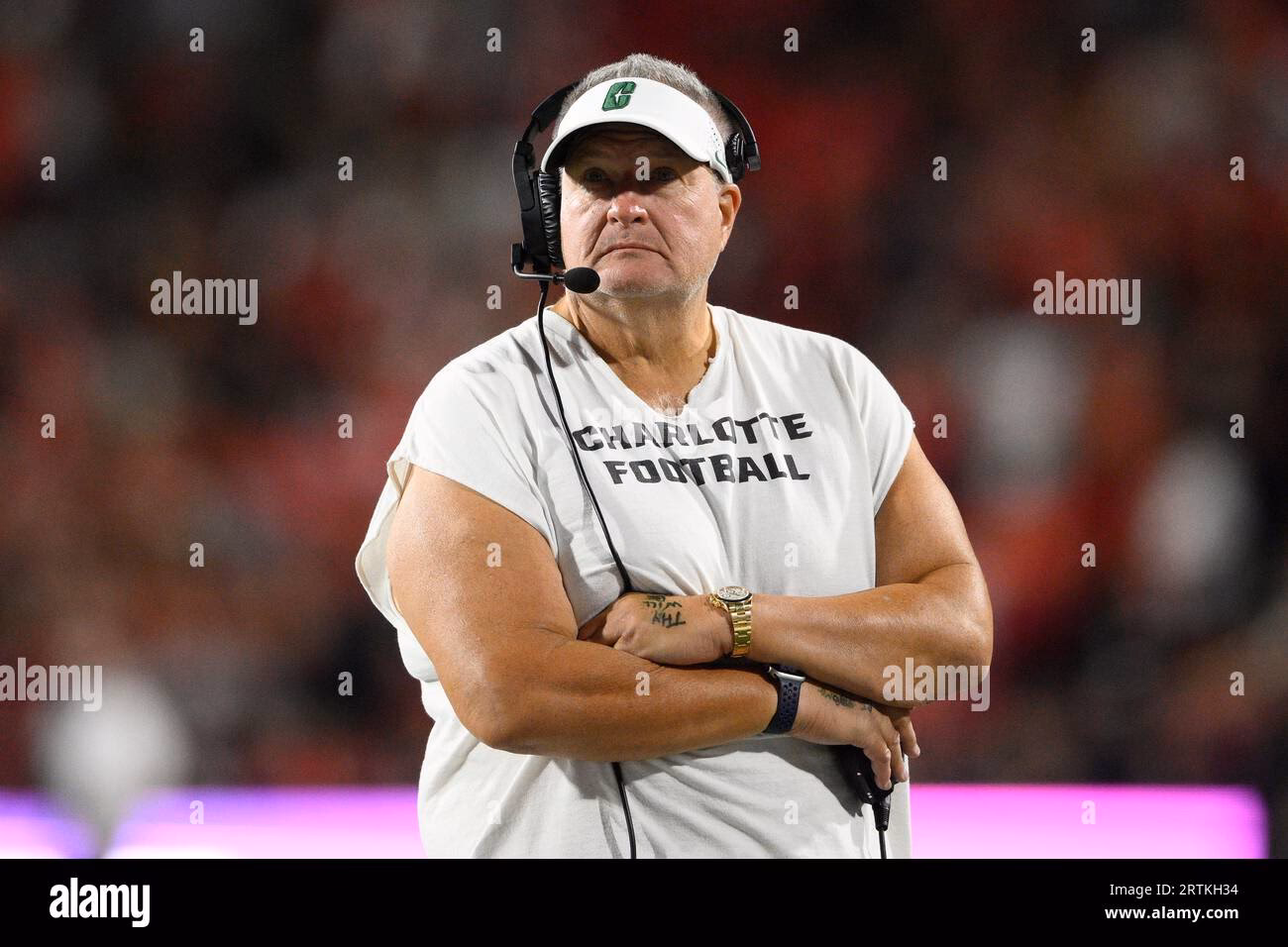 How many head coach openings are there in North Carolina?