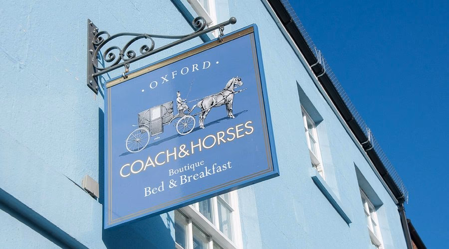 Where is Oxford coach & horses?