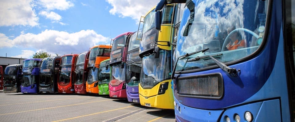 Who are Oxford Bus Company & Thames Travel?