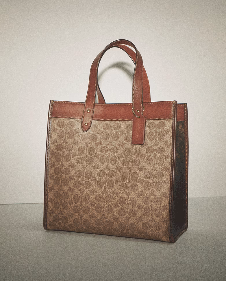 How can I create a custom coach logo?