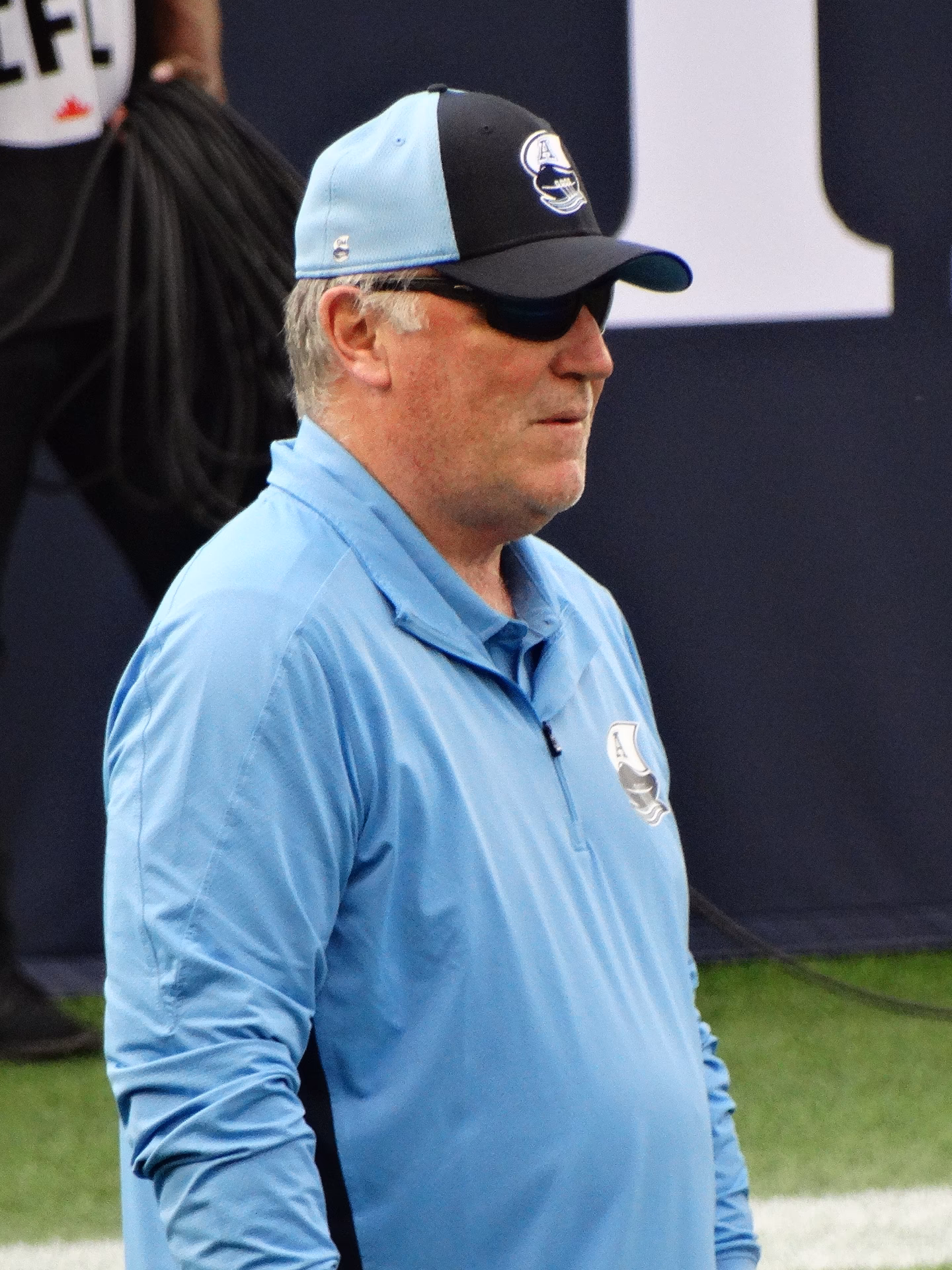 What are Marshalls coaches?