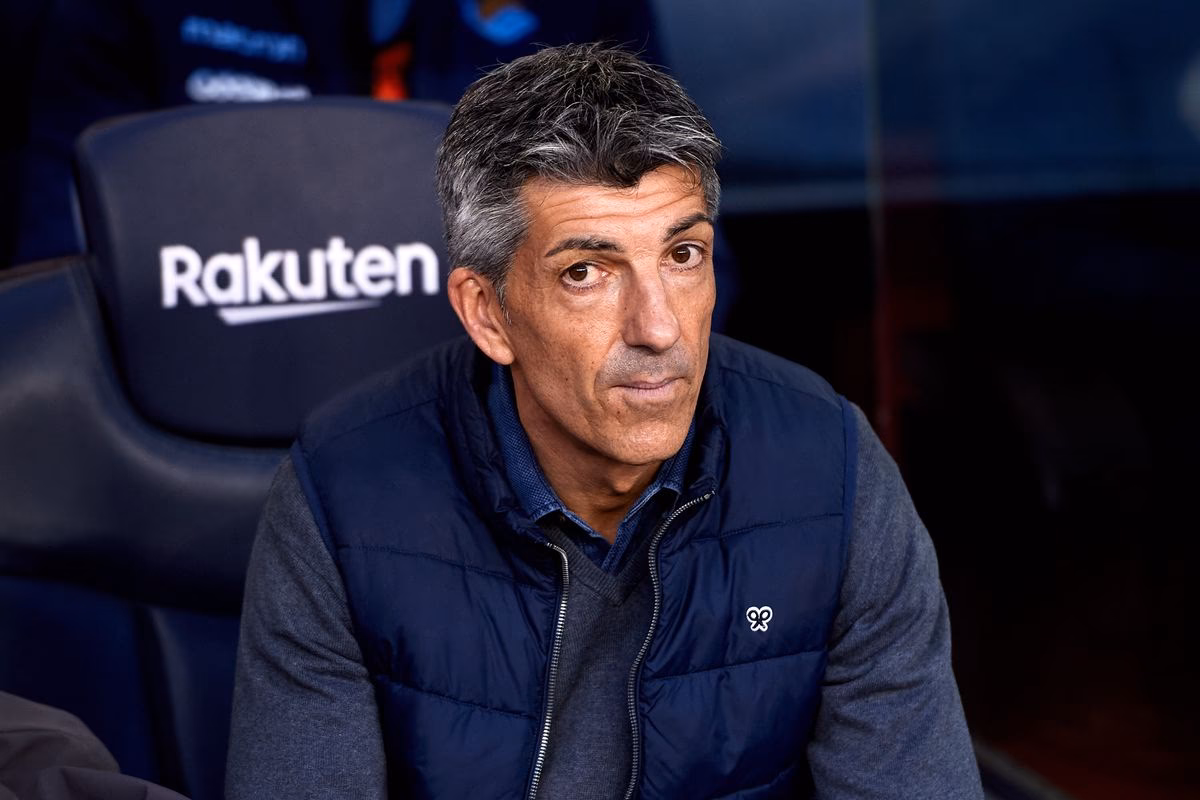 ¿Quién es el entrenador de la Real Sociedad?