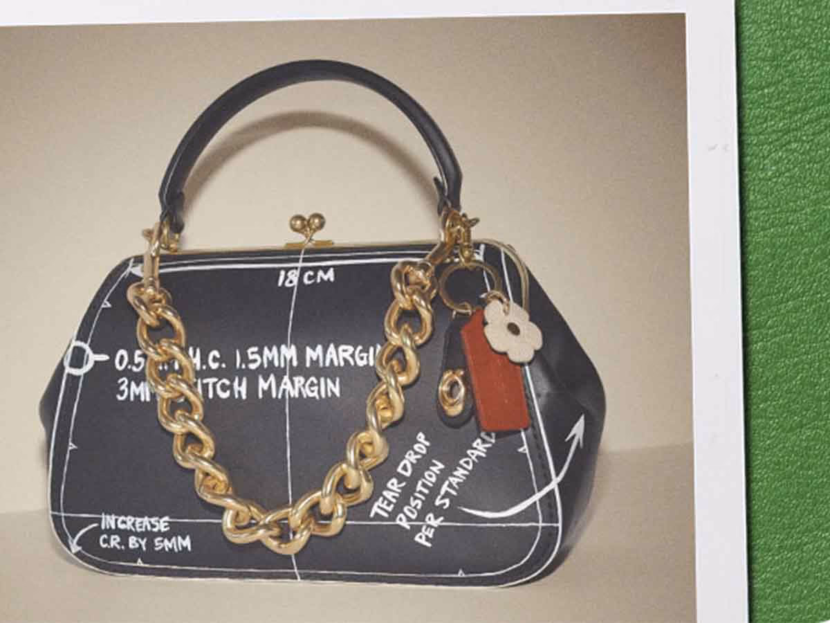 Does coach (re)loved exchange offer a bag review?