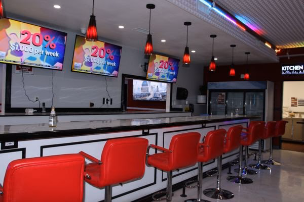 Does coach's Bar & Grill have holiday hours?