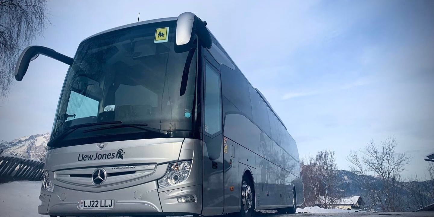 Why should you choose a European coach tour?