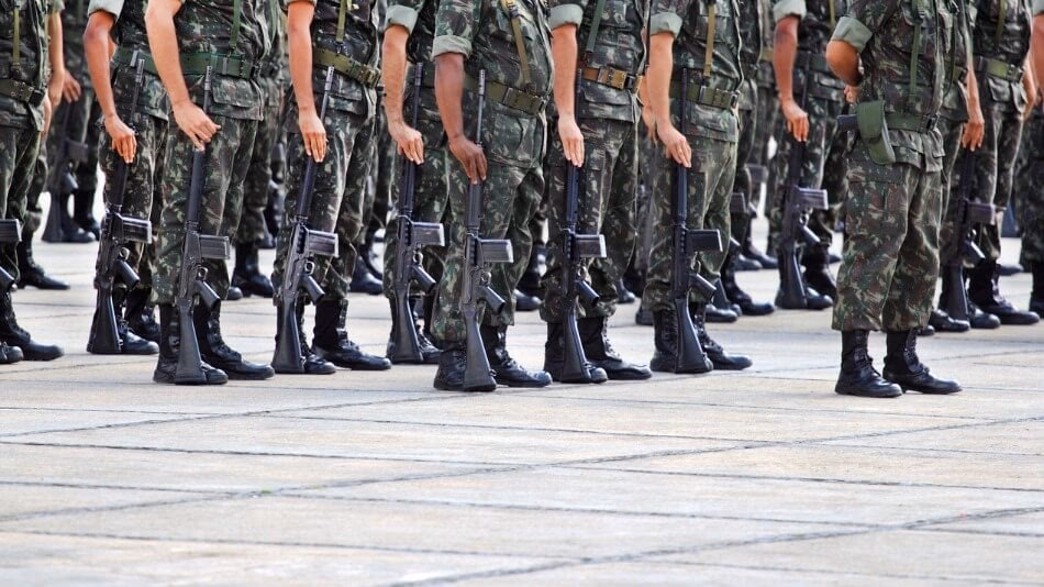 ¿Cuáles son las exigencias para ingresar al ejército?