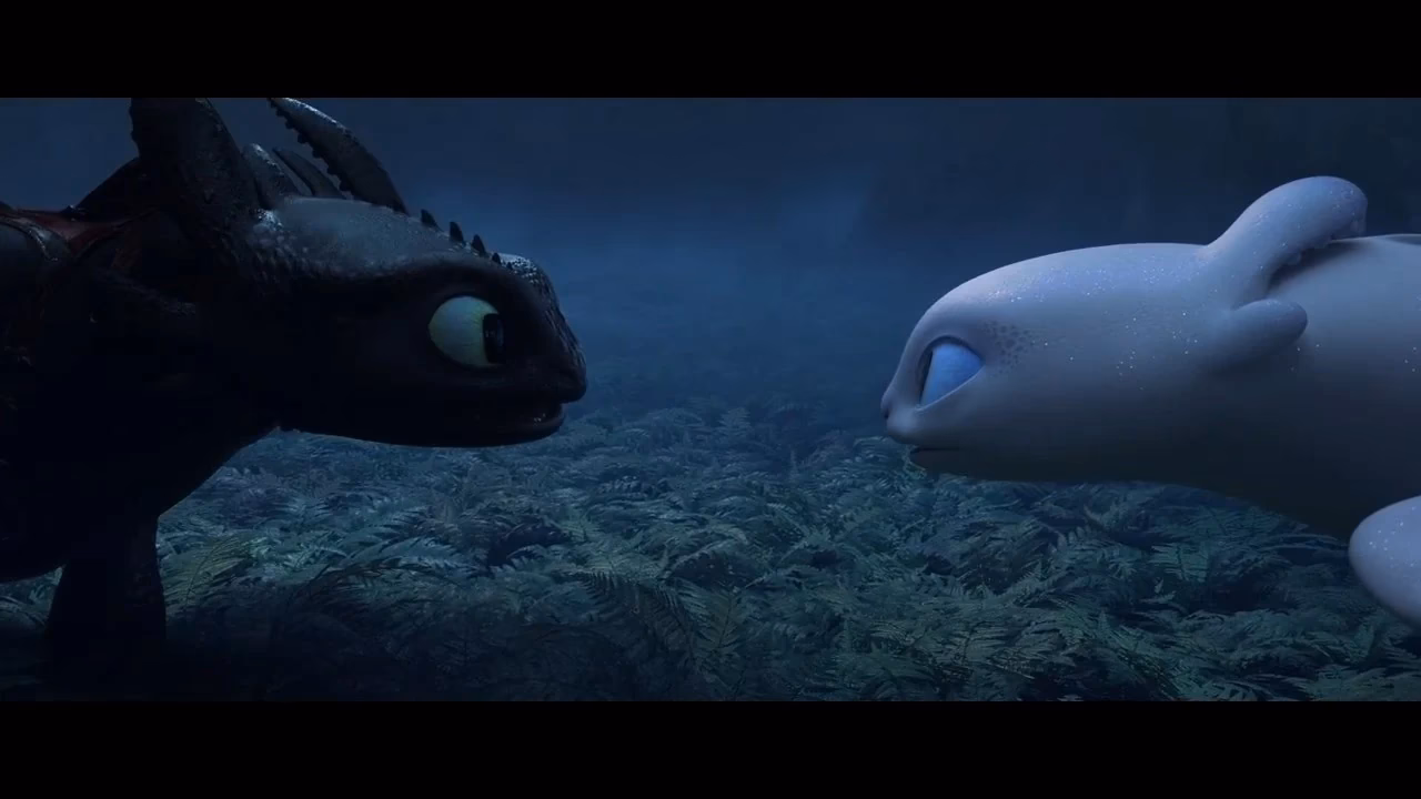 ¿Cómo se llama el dragón negro de Cómo entrenar a tu dragón?