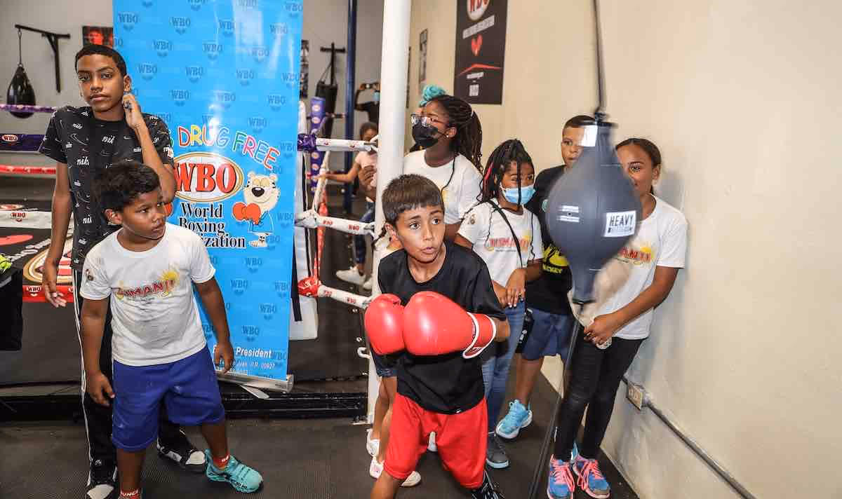 ¿Cómo se hace el boxeo en niños?