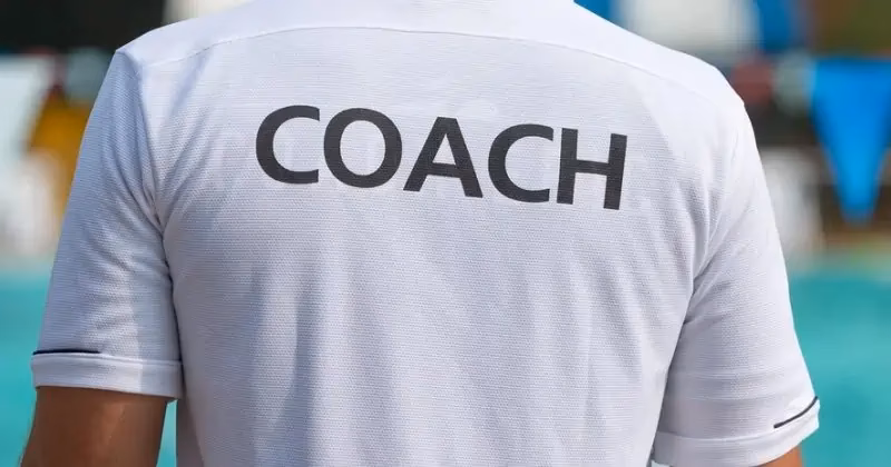 ¿Cómo se dice coach o Couch?