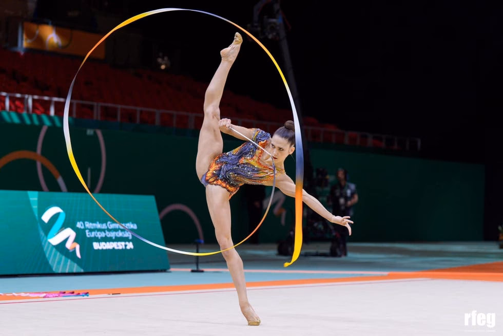 ¿Por qué esta gimnasta olímpica se ha visto obligada a poner por delante su salud mental?