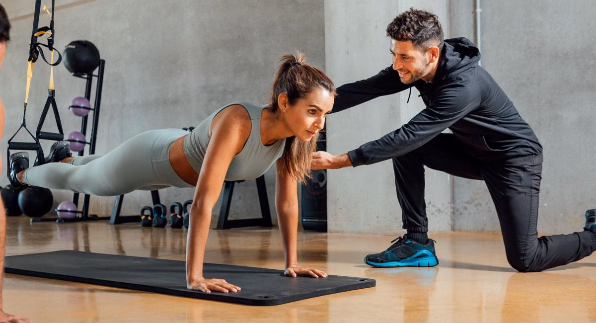¿Cuántos Entrenadores deportivos hay en Bogotá?