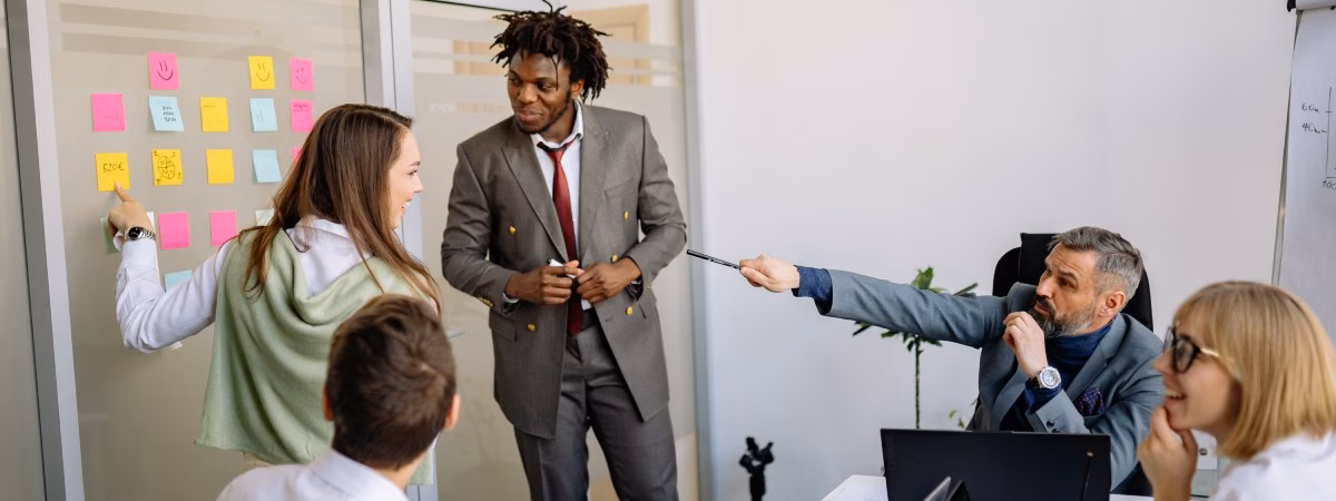 ¿Qué son las dinámicas de trabajo en equipo?