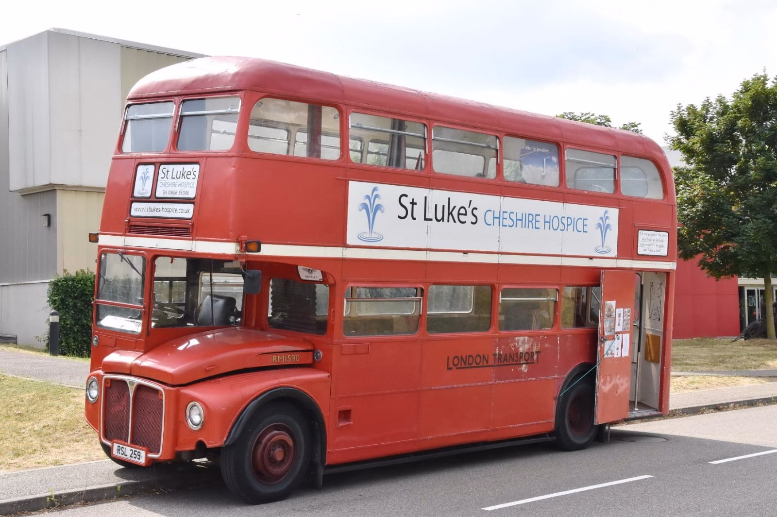 What is a double decker coach?