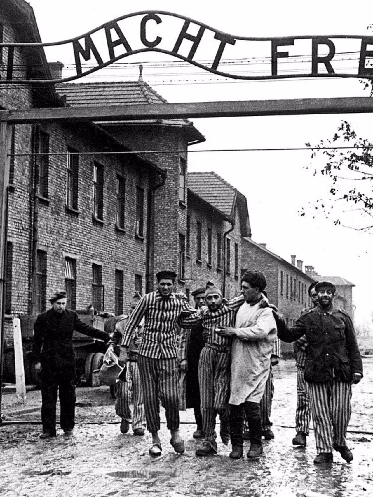 ¿Cuáles fueron los primeros prisioneros de Auschwitz?