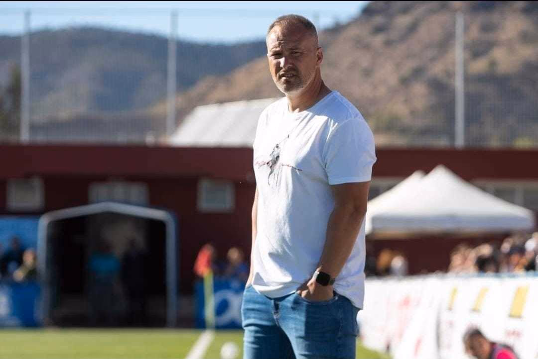 ¿Cuántas jugadoras tiene el Alhama?