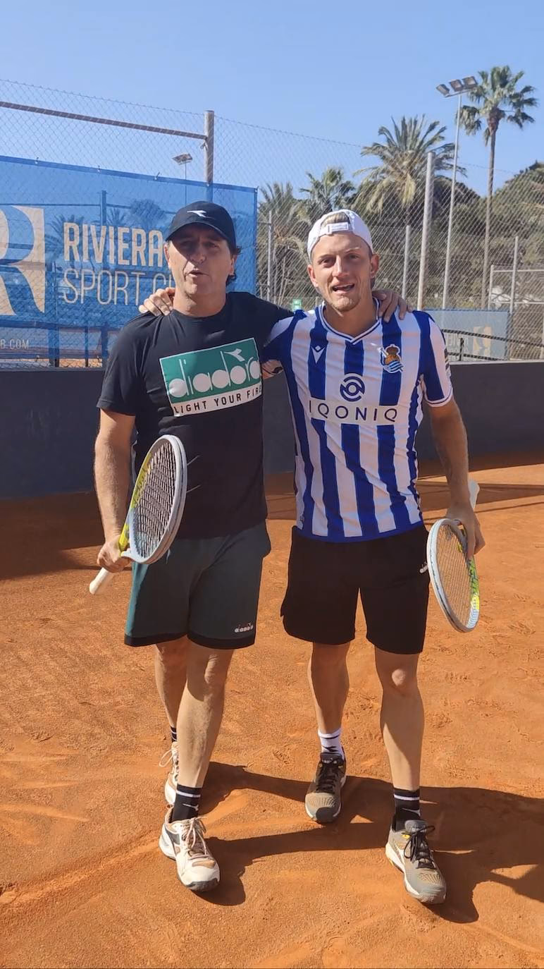 ¿Quién es el entrenador del año de kicker?