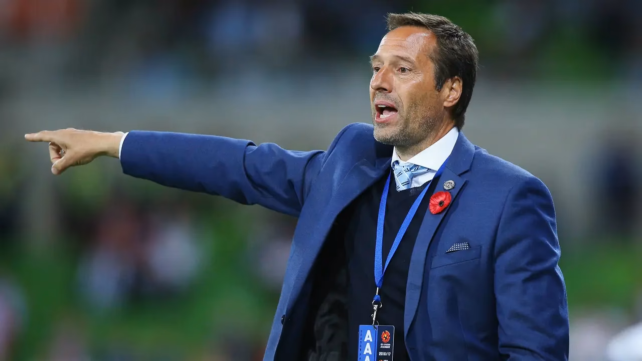 ¿Cuál es la importancia del entrenamiento físico en Grecia?