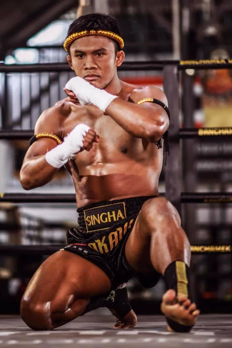 ¿Cómo se hace un profesional del Muay Thai?
