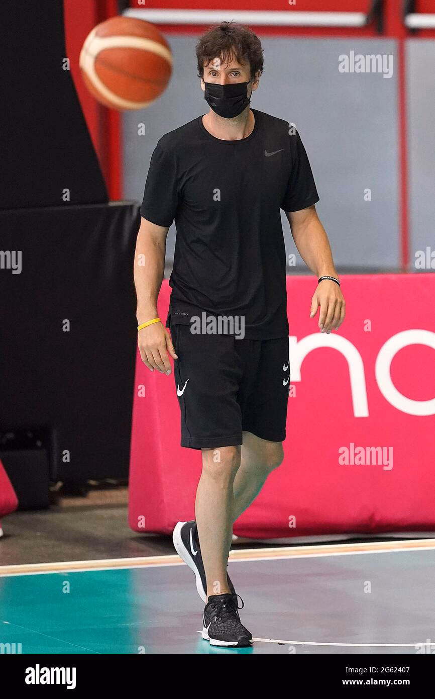 ¿Qué ha recibido Ricky Rubio para llegar a la pista?