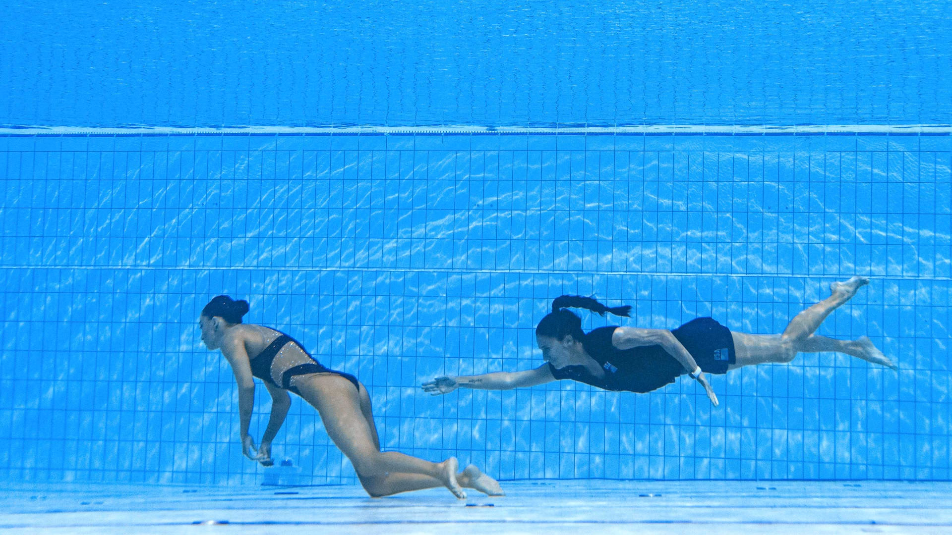 ¿Cuáles son los beneficios de un nadador con salvavidas?