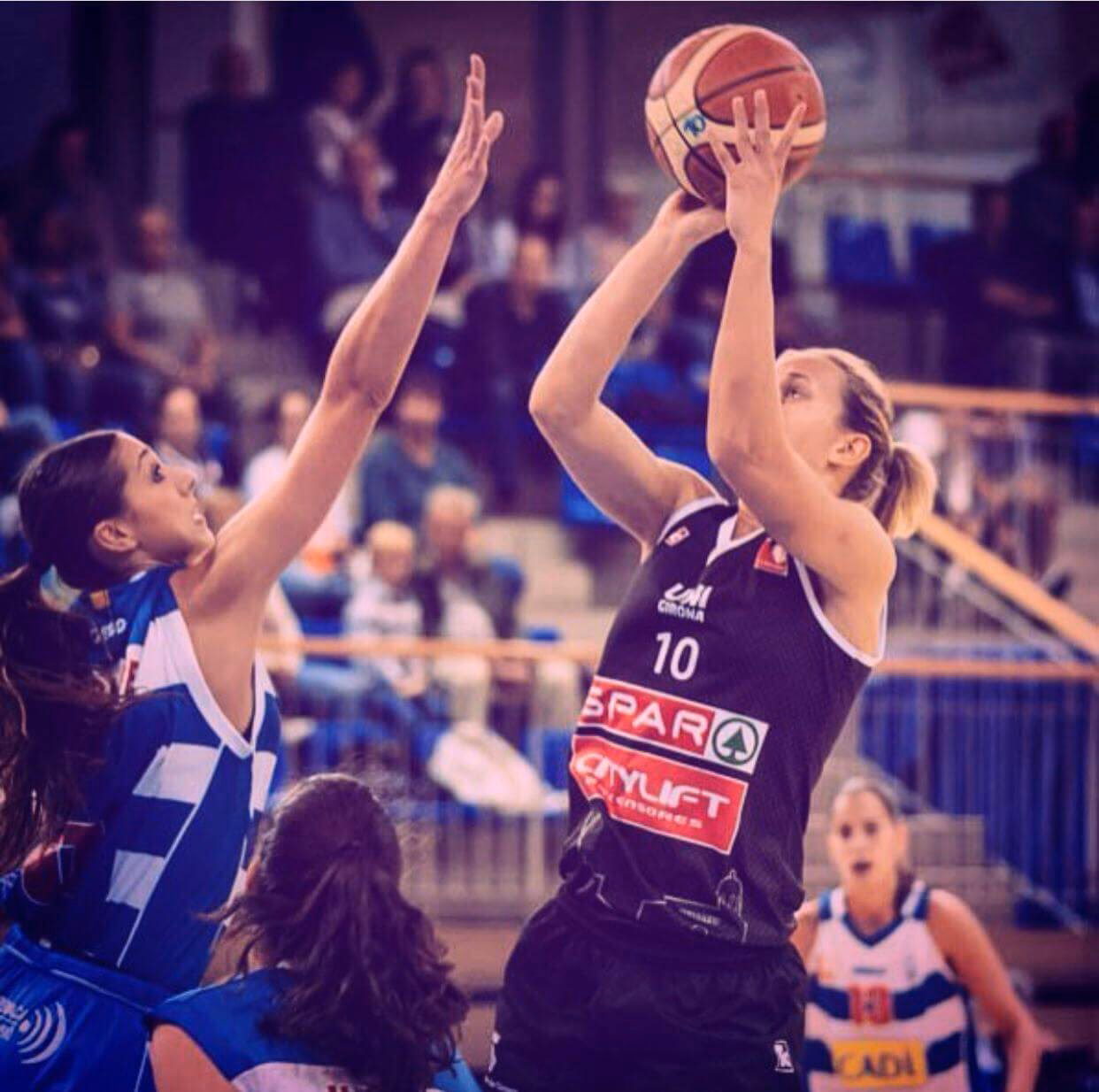 ¿Quién es el mejor entrenador de baloncesto del mundo?