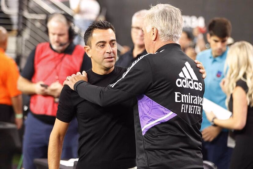 ¿Cómo pueden los entrenadores de fútbol fantasy mejorar sus equipos?