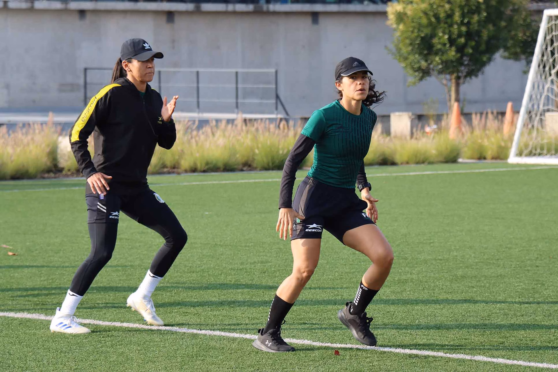 ¿Qué hace un preparador físico de Árbitros de fútbol?