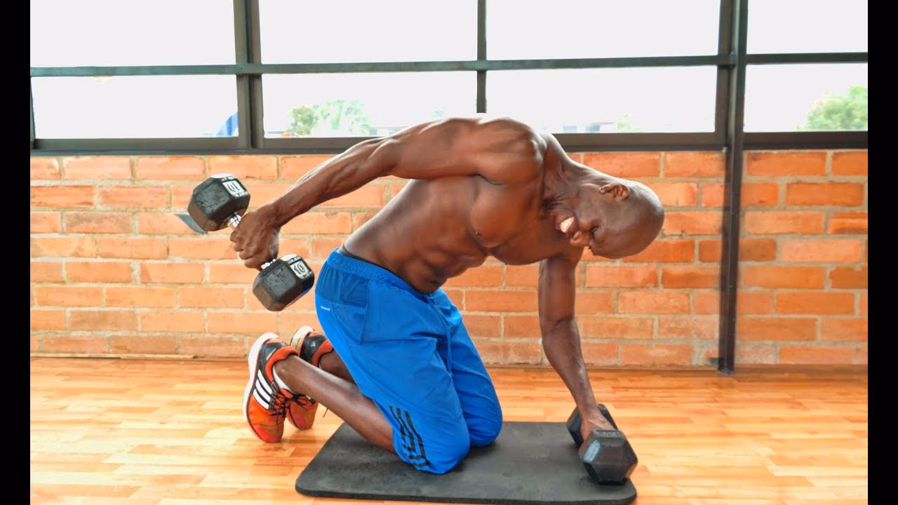 ¿Cuáles son los diferentes tipos de ejercicios para fortalecer el tren superior?