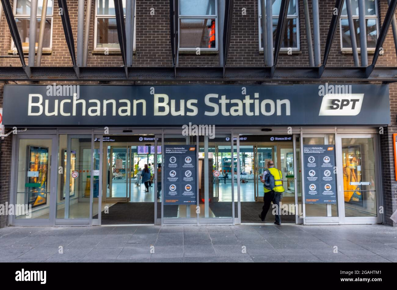 What bus companies operate in Glasgow?