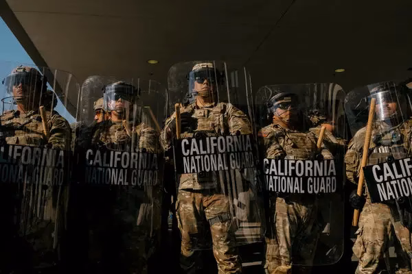 ¿Cómo anunciar Grupos de WhatsApp para gente interesada en ejercito?