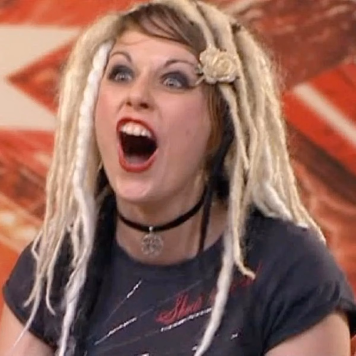 What is holistic singing tuition & coaching?