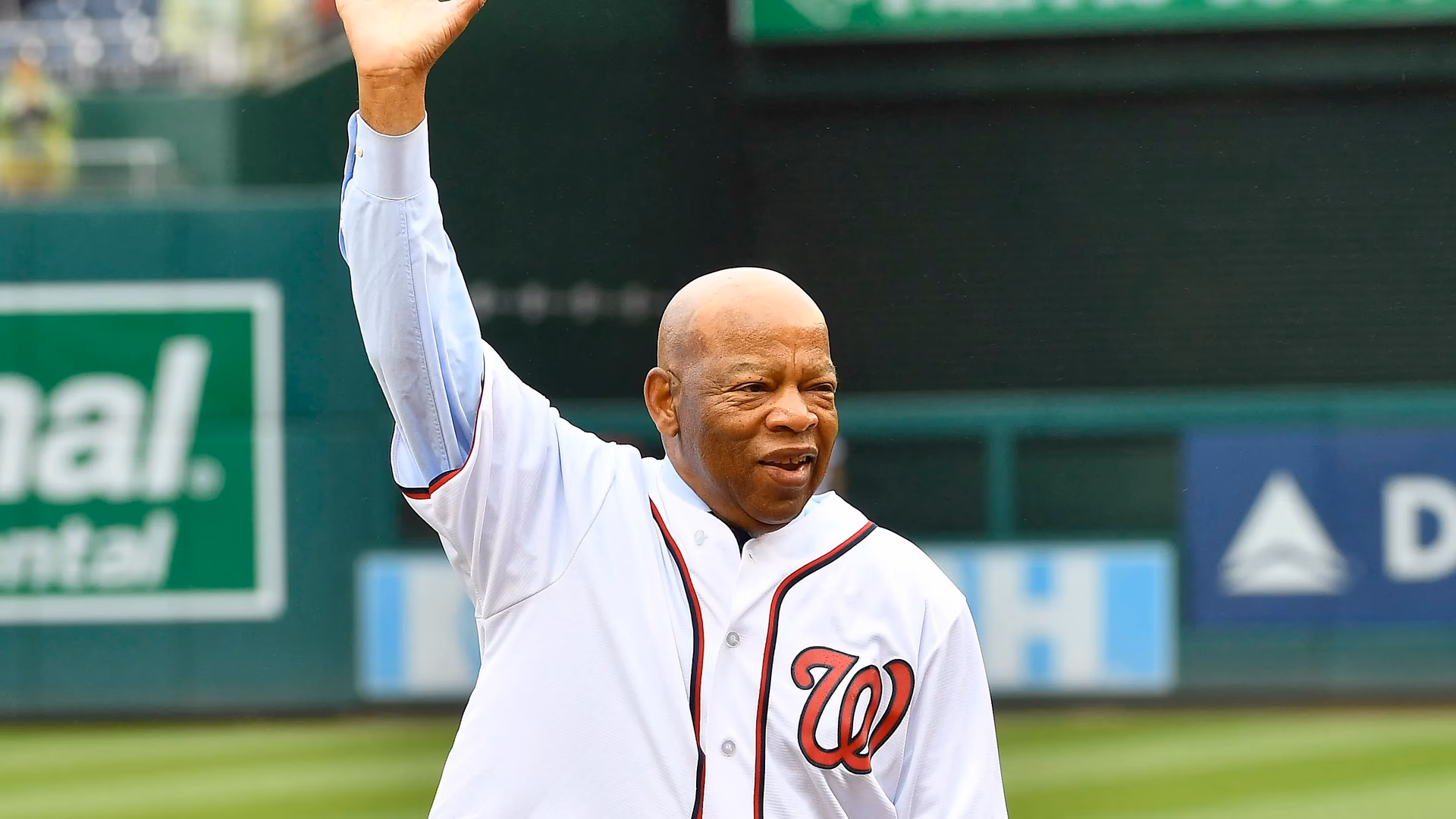 What is Lewis Coaches?