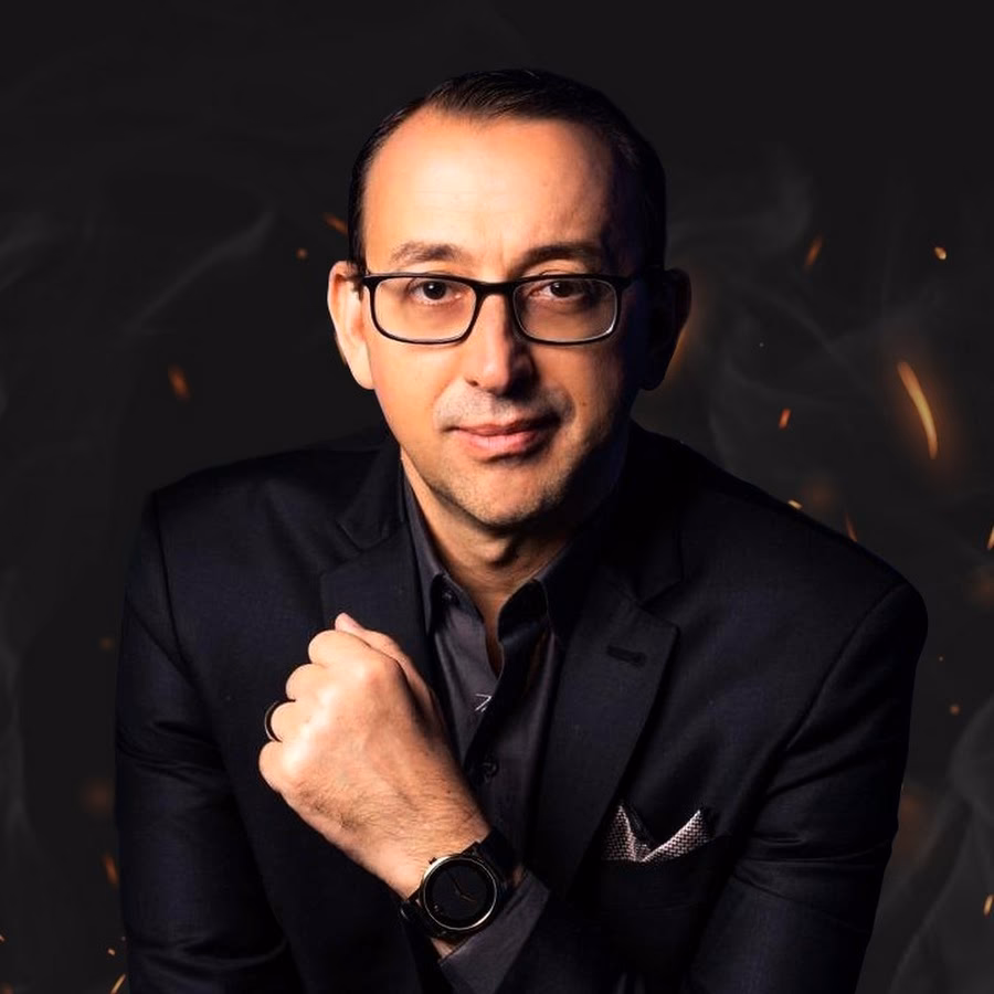 Quem é o palestrante José Roberto Marques?