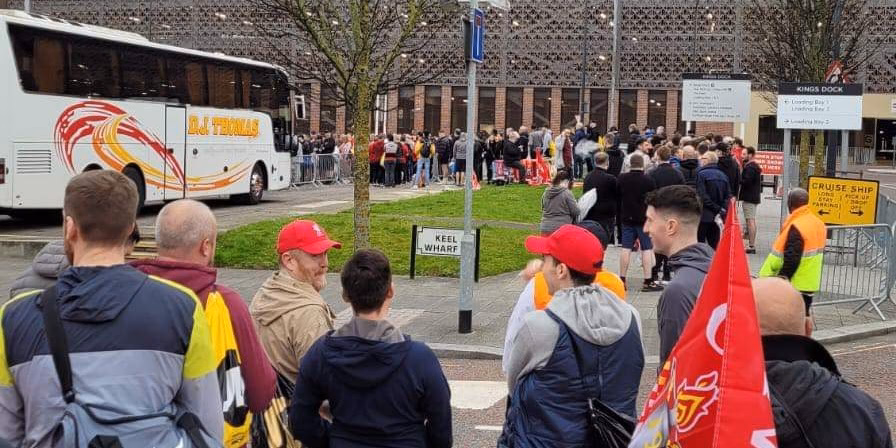 Where can I Park a coach in Liverpool?