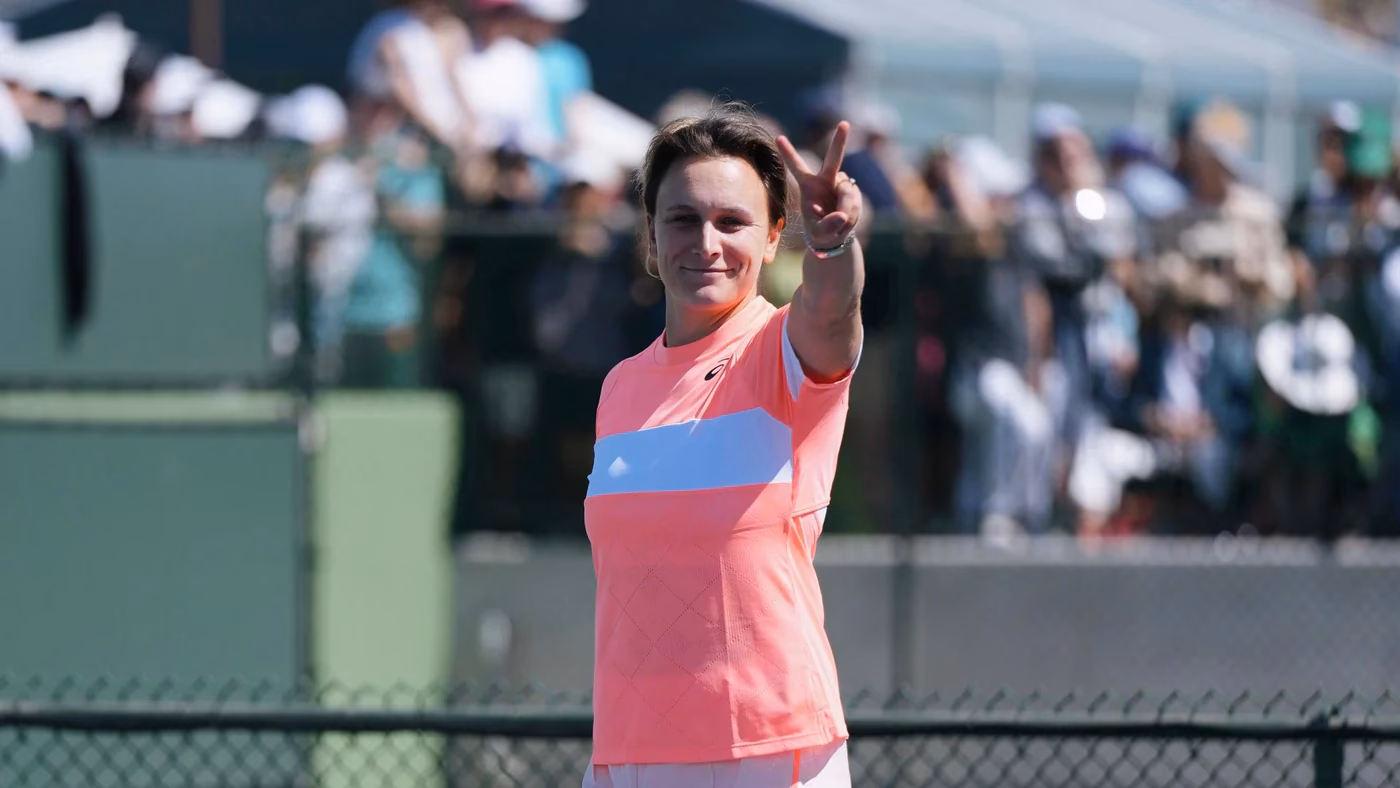 ¿Quién es el entrenador personal de Marta?