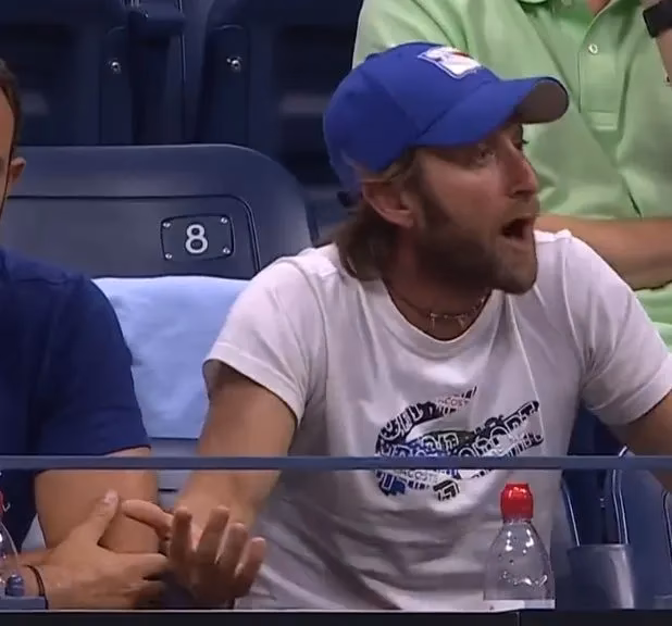 Where does Dr. Medvedev practice medicine?